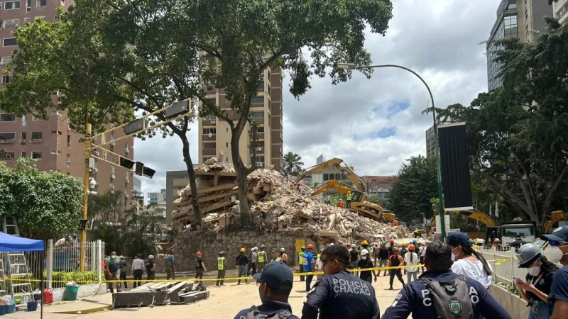 Deported Venezuelans Perish in Quake-Hit Hotel Days After US Expulsion
