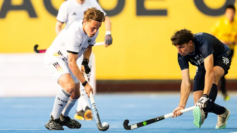 World Champion Slams Inhuman Heat at Berlin Hockey Pro League