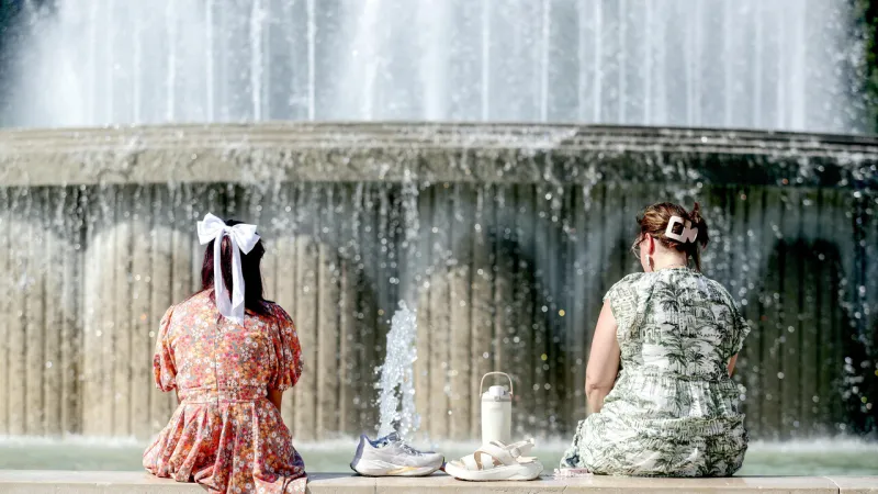 Italy Grapples with Extreme Heat, Wildfires Spark National Emergency