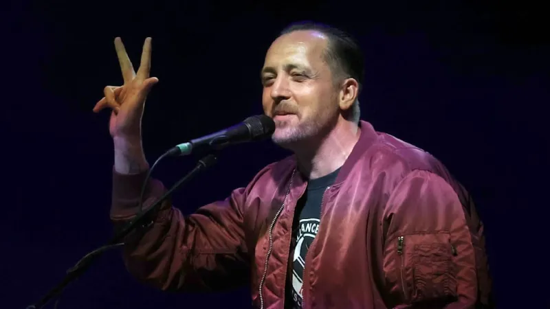 Satirists Challenge ZDF Censorship: Danger Dan Lyrics Read On-Air
