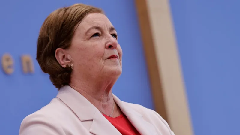 German Welfare Chief: Reforms Fuel Fear, Erode Democratic Center