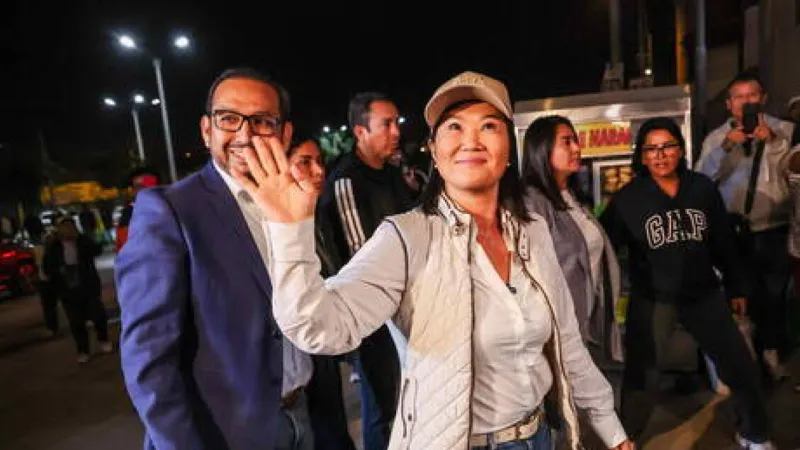 Fujimori Holds Five-Point Lead in Tense Peru Presidential Count