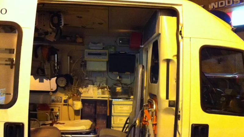 Tragedy in Reggio Emilia: Eleven-Year-Old Cyclist Dies After Truck Collision