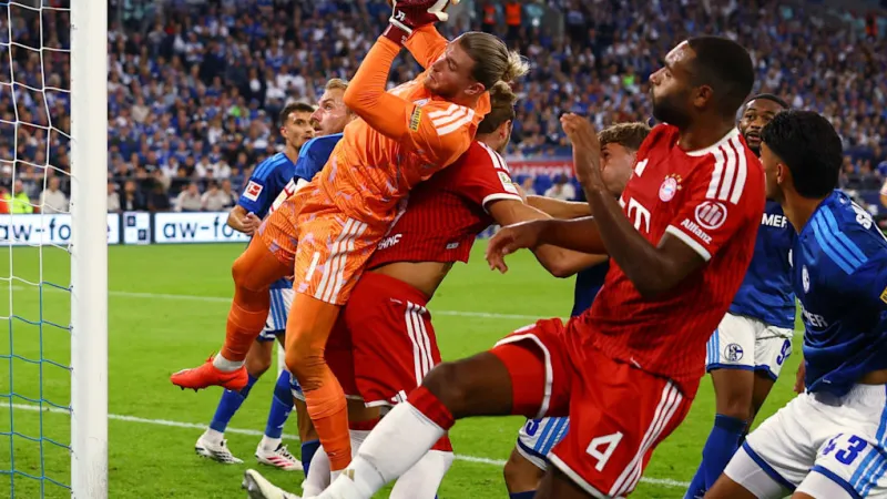 Resilient Schalke Holds Reigning Bayern Munich to Goalless Draw