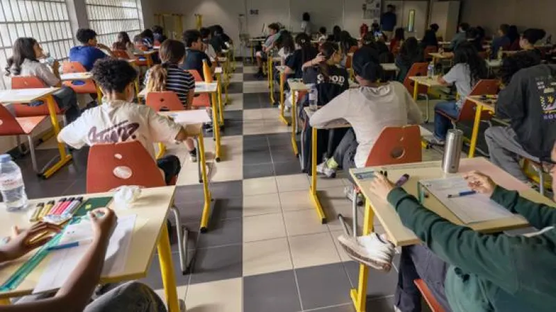 Bac 2026 Math Reintroduction Tests Half-Million French Students