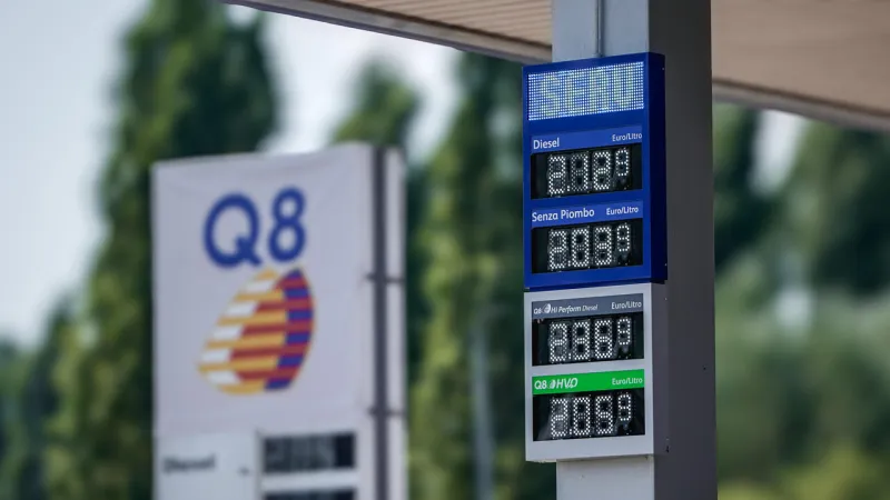 Italian Diesel Prices Surge Back, Erasing Government Tax Reductions