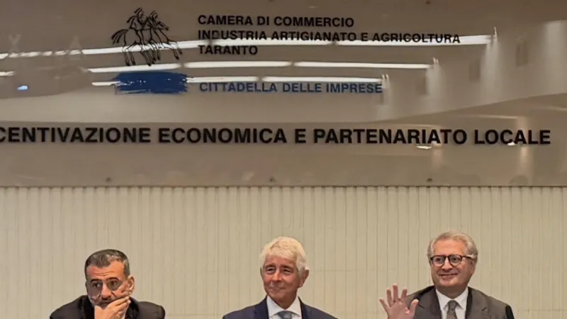 Taranto Reveals Mediterranean Games Medals, Spot at 50-Day Mark