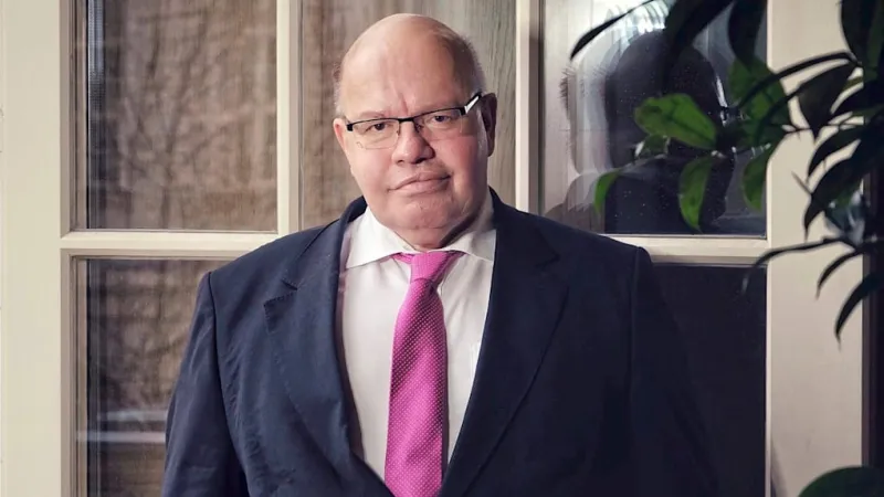 Altmaier: Spahn Surrogacy Erodes Union Credibility, Sparks Political Debate