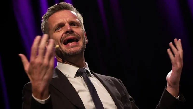 FDP Culture War Stance Draws Scathing Critique from Schroeder
