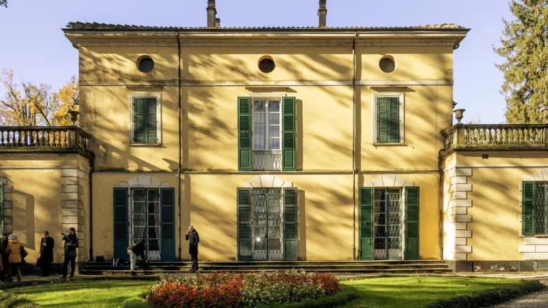Muti Condemns Governments Over Villa Verdi Neglect, Demands Immediate Action