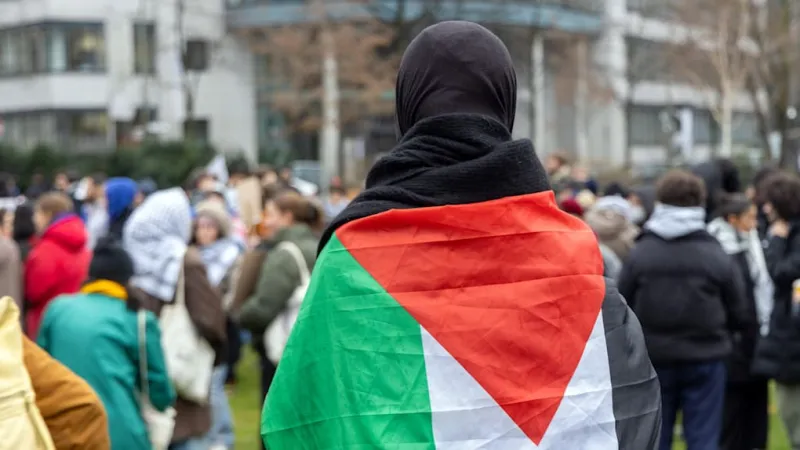 Berlin Universities Powerless: Violent Students Remain After Attacks