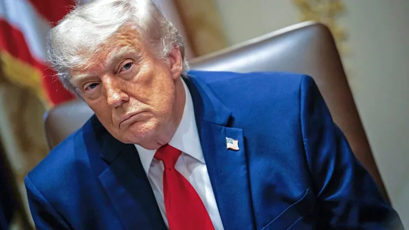 US-Iran Tensions Simmer: Trump Eyes Deal, Strait of Hormuz Key