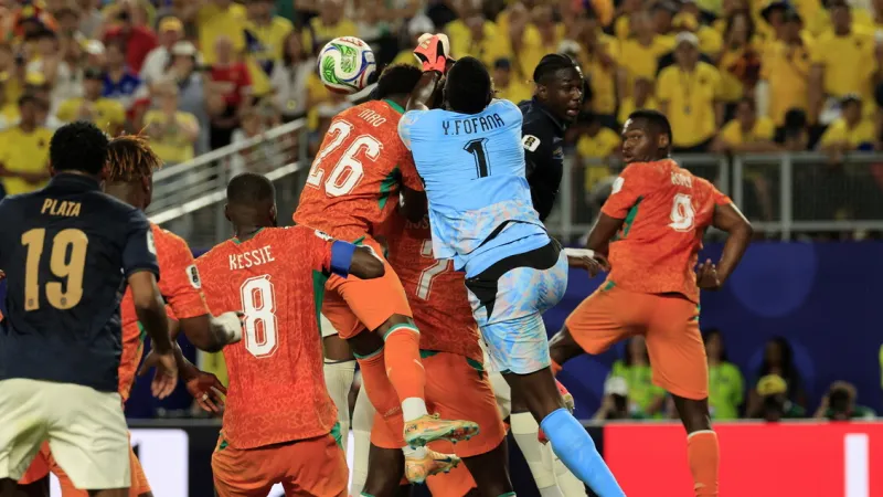 Ivory Coast Secures Dramatic World Cup Victory Over Ecuador with Late Goal