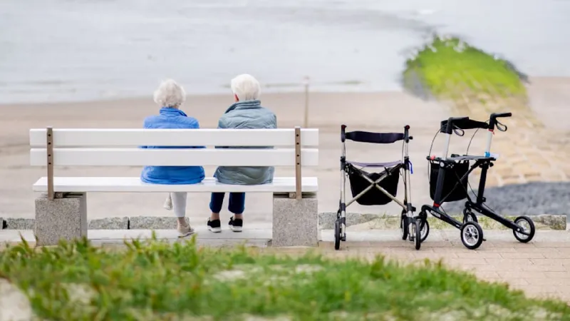 East German Pensioners Face Scandalous Financial Disparity