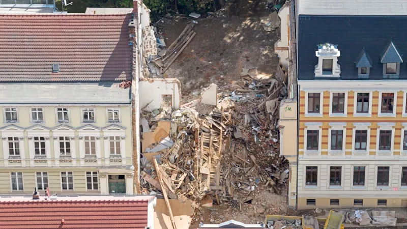 Görlitz House Collapse: Two Arrested Weeks After Deadly Tragedy
