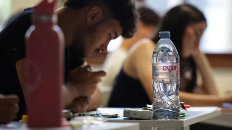 Heatwave Prompts Baccalaureate Oral Exam Delays Across France