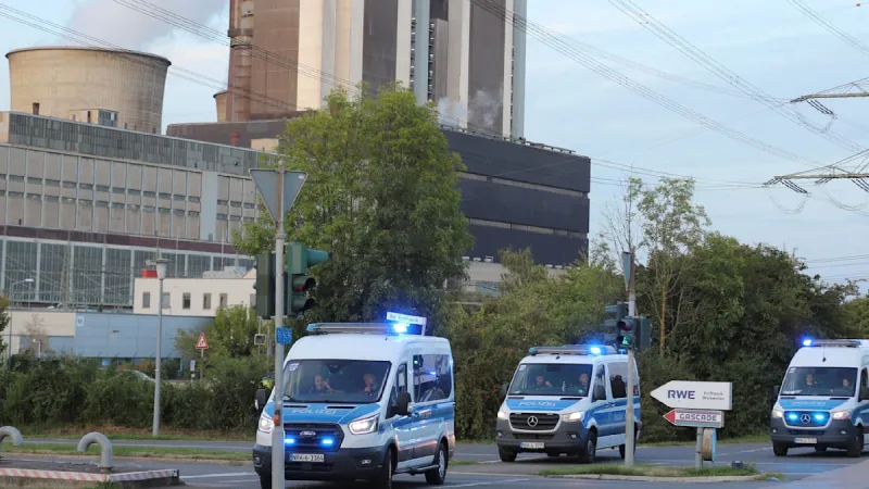 German Power Grid Targeted: Explosives Found, Major Manhunt Underway