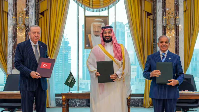 Mekka Pact Unites Muslim Powers in NATO-Inspired Defense Alliance