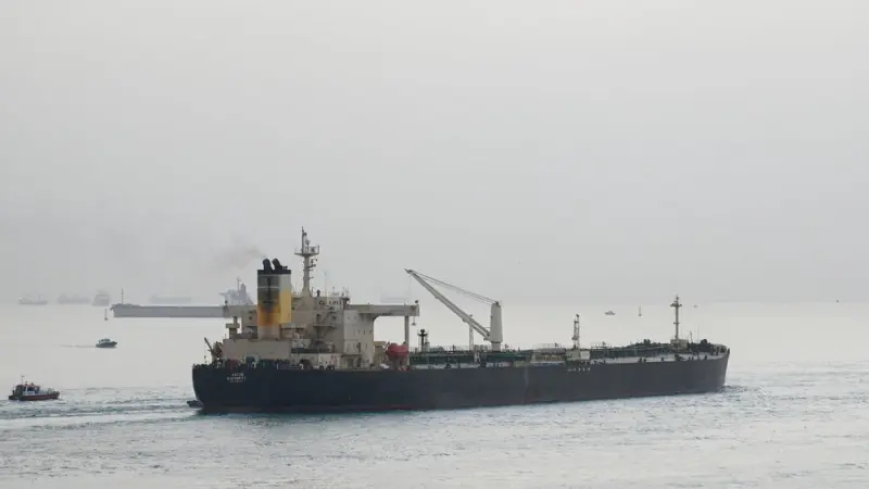 Houthi Missile Strikes Israel, Rekindling Red Sea Shipping Crisis