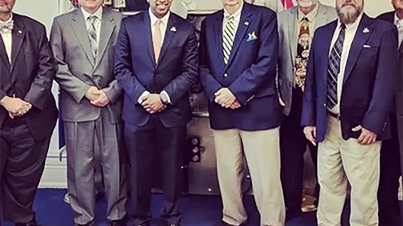 Fairfax's Vindication Quest: a Family Fractured by Obsession