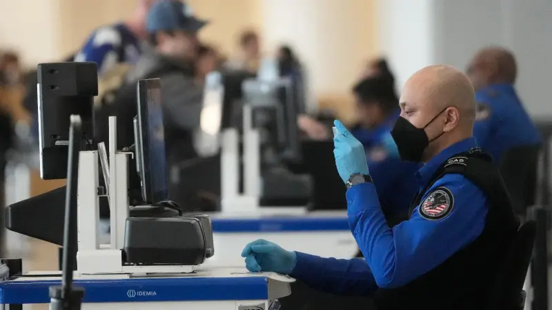 Lawmakers Fury Mounts Over DHS Shutdown, Airport Lines Snarl Travel