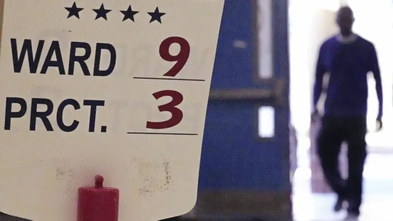 Supreme Court Halts Louisiana Congressional Primaries Over Redistricting